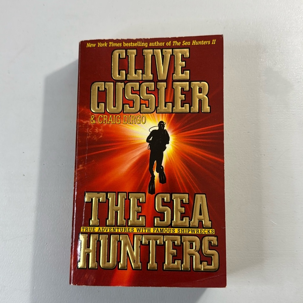 📚2/$6  The Sea Hunters #1 in The Sea Hunters Series